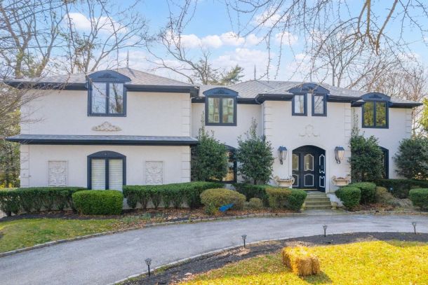 View info for 28 Llanberris Rd., Bala Cynwyd